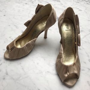 Bakers Nina Open Toe Bow Detail Heels Pumps